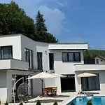 Vila Amore